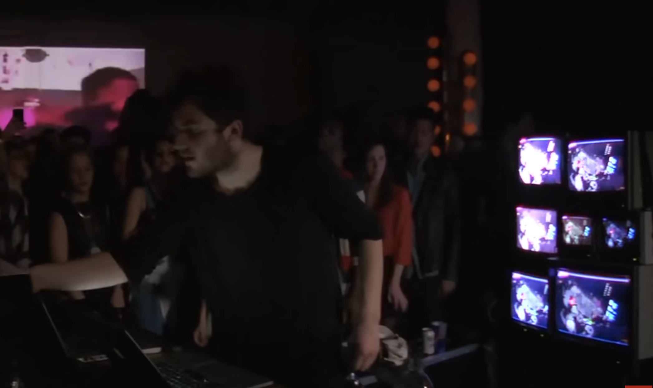 Nicolas Jaar Dj Set - Clown and Sunset Boiler Room
